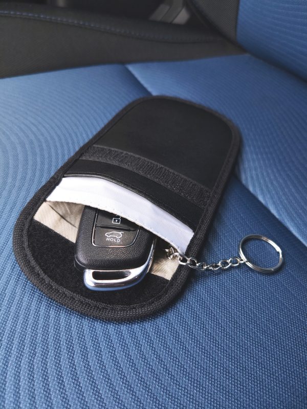 Etui na klucze samochodowe DRIVER z zabezpieczeniem RFID P006145I IN-56-0402504