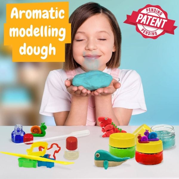 Modeling Dough Factory Kit III. Gra edukacyjna dostarczany z papierową torebką prezentową (100 g/m²) P066870S