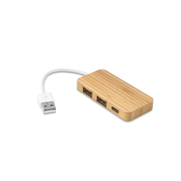 MOSER. HUB z 2 portami USB-A i 1 portem USB-C z bambusa P046687S