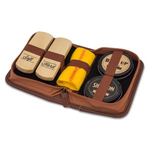 Zestaw do pielęgnacji obuwia Derby P046941R RO-R73542.41