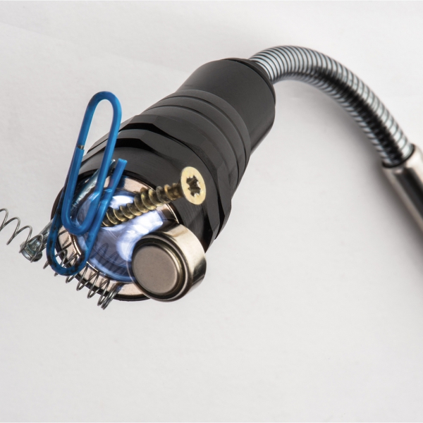 Latarka LED teleskopowa P085726K