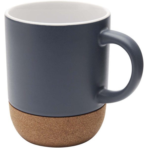 Billie kubek ceramiczny o pojemności 300 ml z detalami z korka i matowym wykończeniem P099930C bladoniebieski