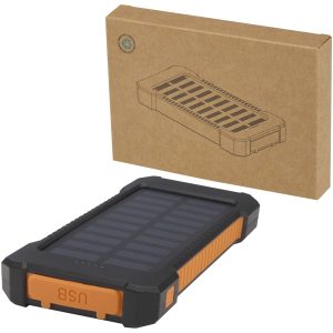 Altair wytrzymały powerbank o pojemności 5000 mAh i mocy 10 W, wykonany z tworzyw sztucznych pochodzących z recyklingu, z wbudowaną latarką P123364C PFC-12447190