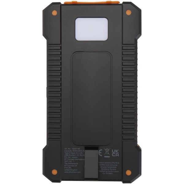 Altair wytrzymały powerbank o pojemności 5000 mAh i mocy 10 W, wykonany z tworzyw sztucznych pochodzących z recyklingu, z wbudowaną latarką P123364C